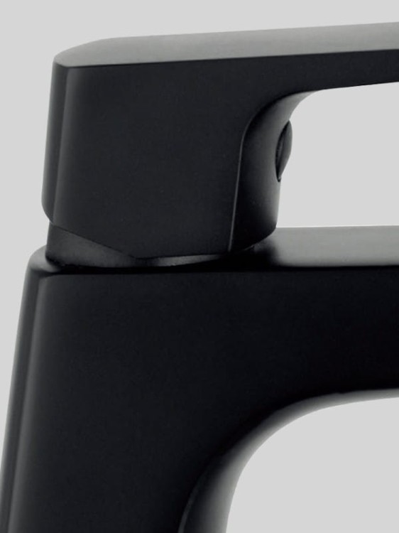 MARRIOT bateria umywalkowa niska Black1